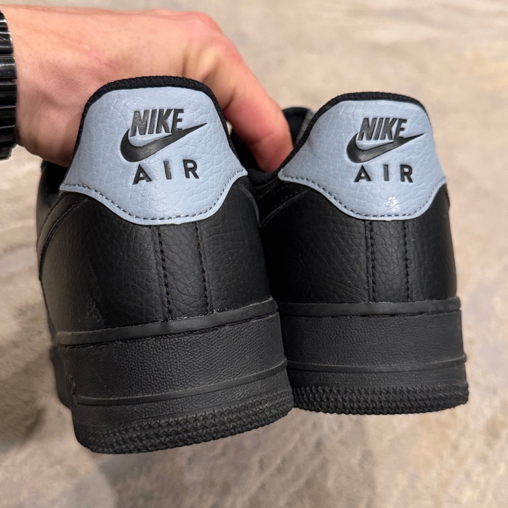 Size 11- Nike Air Force 1 '07 LV8 4 Black Obsidian Mist in EUC no box - Picture 5 of 10